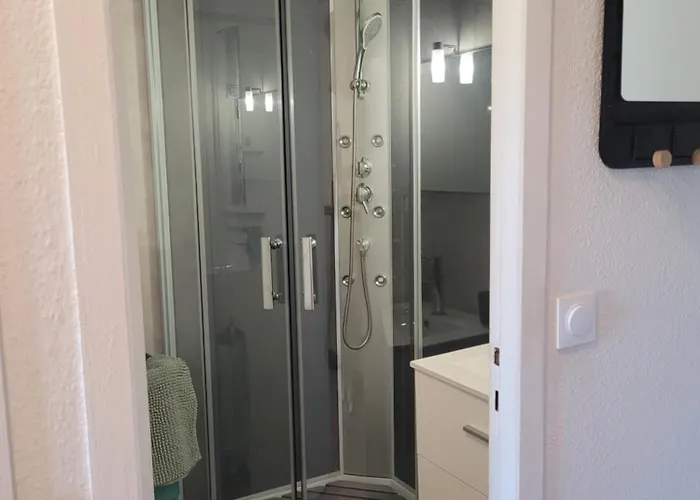 - - 100m Des Plages Apartman *